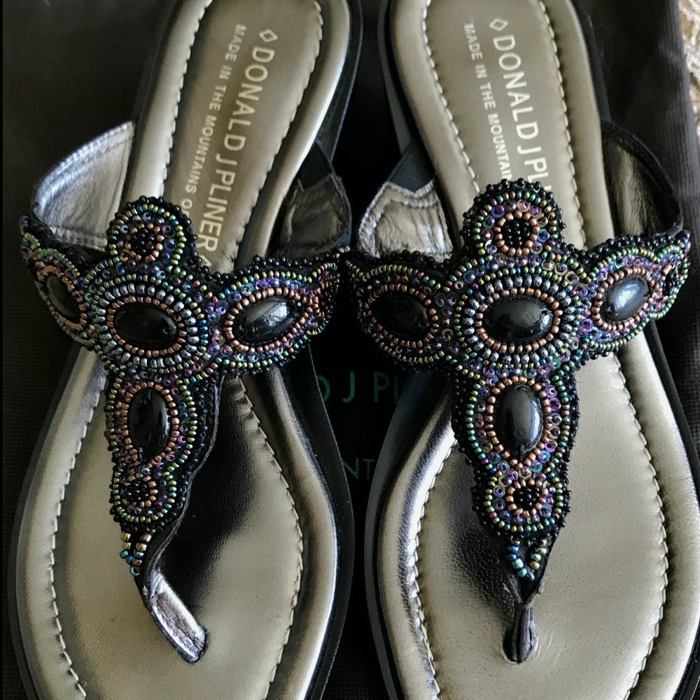 Donald J. Pliner Cece Boho-style Sandal – Black